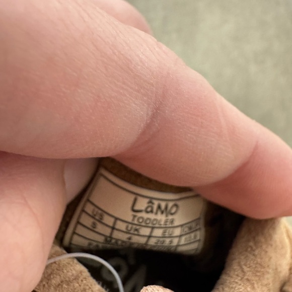 NWT Lamo Fringe Chestnut Multicolor Baby Suede Moccasin Size Small - Picture 6 of 6